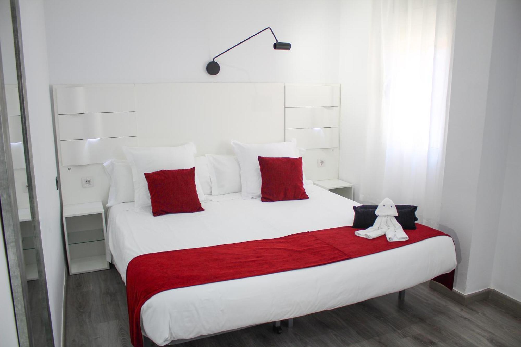Hotel Pepo Benifallet Bagian luar foto
